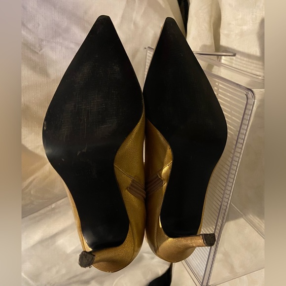 Leather boots.Super sexy, comfy. Metallic gold & glamorous.Worn 1 New Year’s Eve - Picture 3 of 14